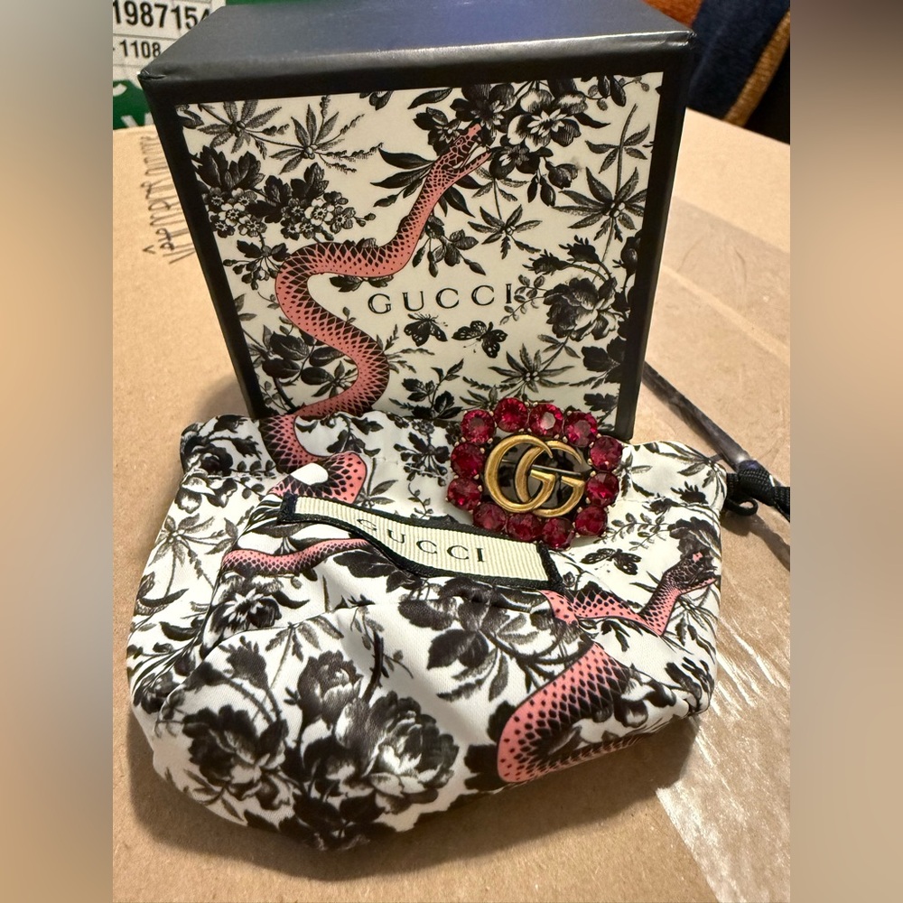 Gucci Brooch - Gold and Red Marmont Gem